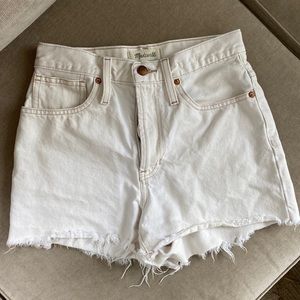 Madewell Perfect Jean Short in White